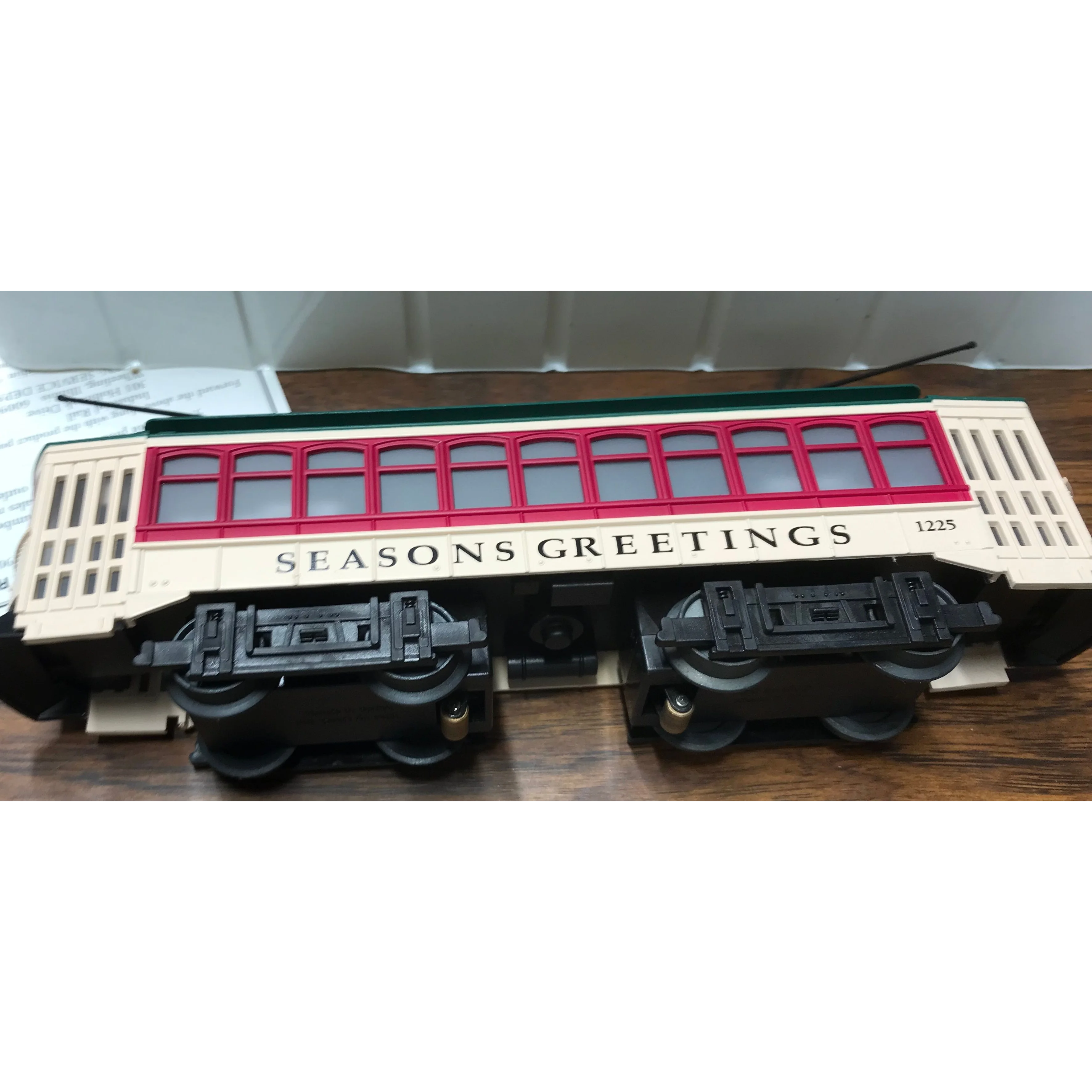 Industrial IDM 14001 O / O27 Gauge Holiday Trolley Seasons Greetings Reverses #1225 — photo 4
